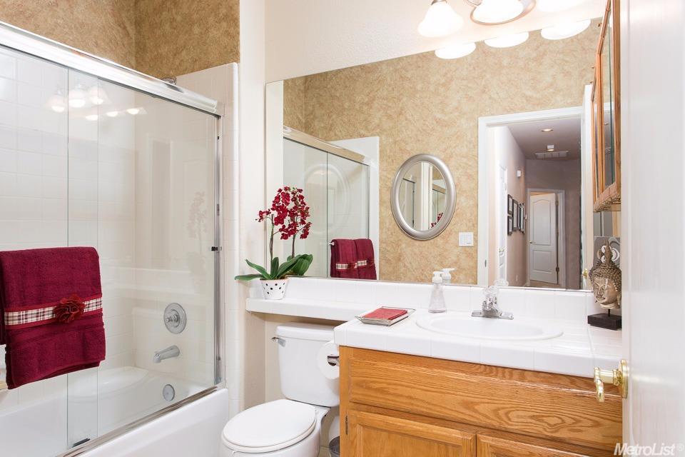 5119 Walnut Pointe Ln, Carmichael, CA 95608 photo 12