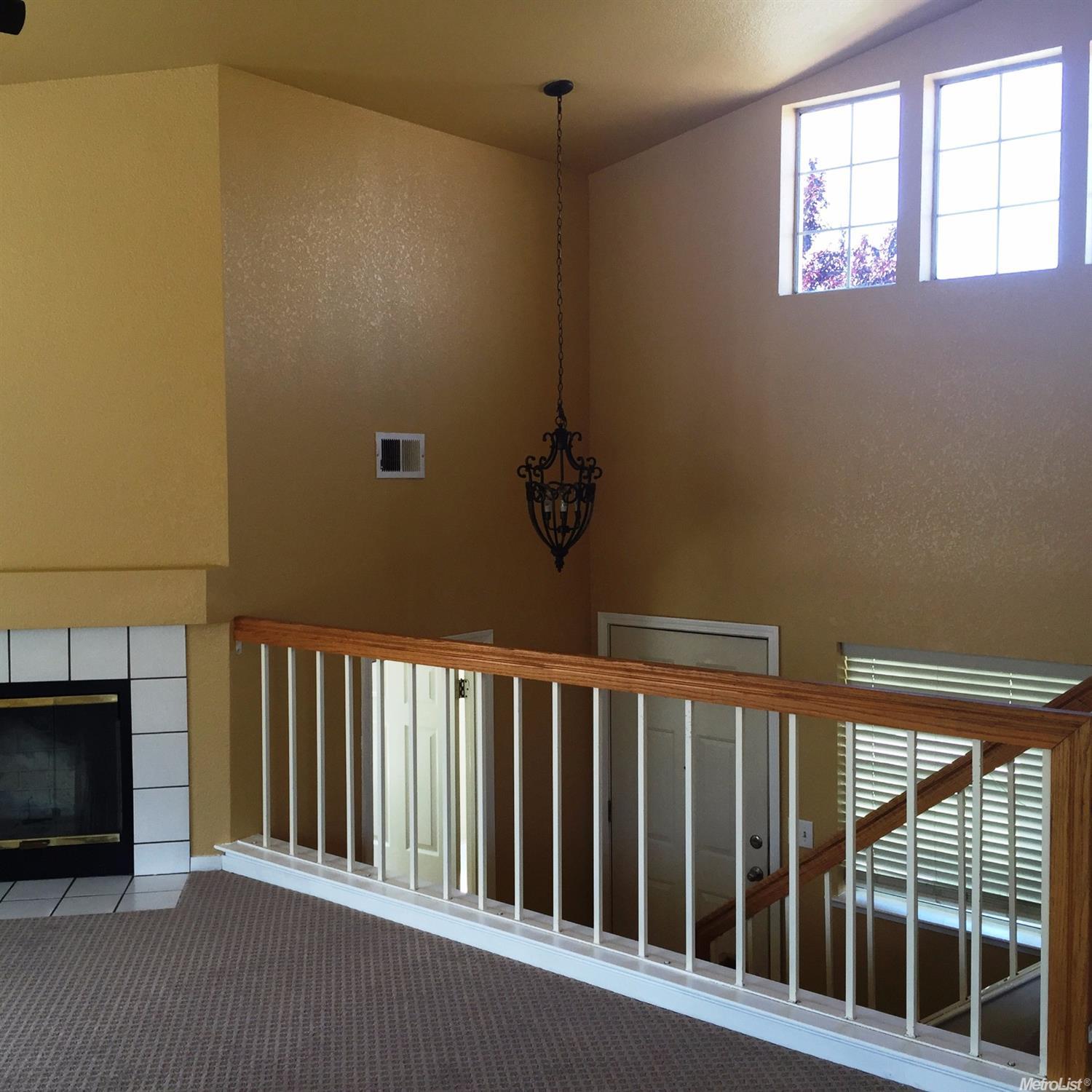 1368 Jonathan Pl, Tracy, CA 95377 photo 8