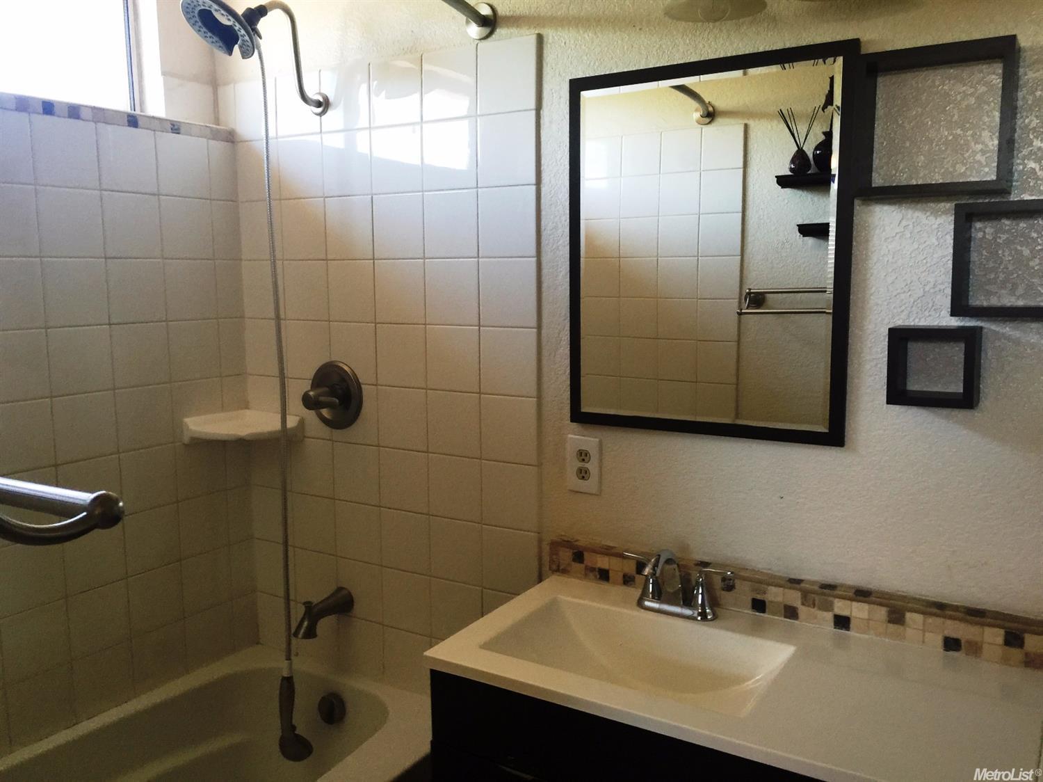 1368 Jonathan Pl, Tracy, CA 95377 photo 12