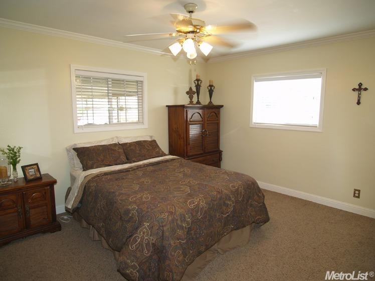 1212 E Harding Rd, Turlock, CA 95380 photo 11