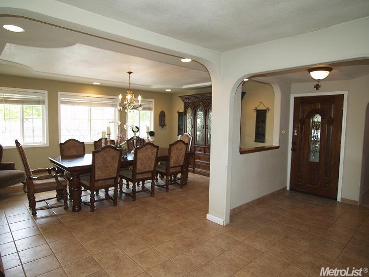 1212 E Harding Rd, Turlock, CA 95380 photo 6