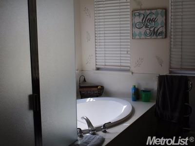 573 Bob Way, Ripon, CA 95366 photo 20