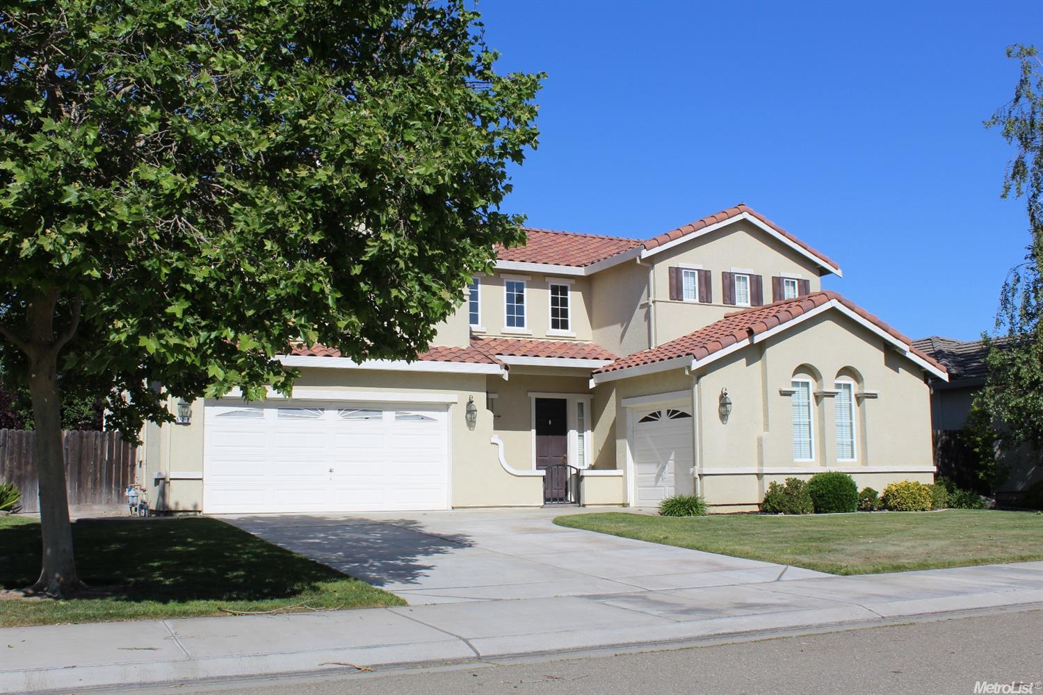 573 Bob Way, Ripon, CA 95366 photo 2