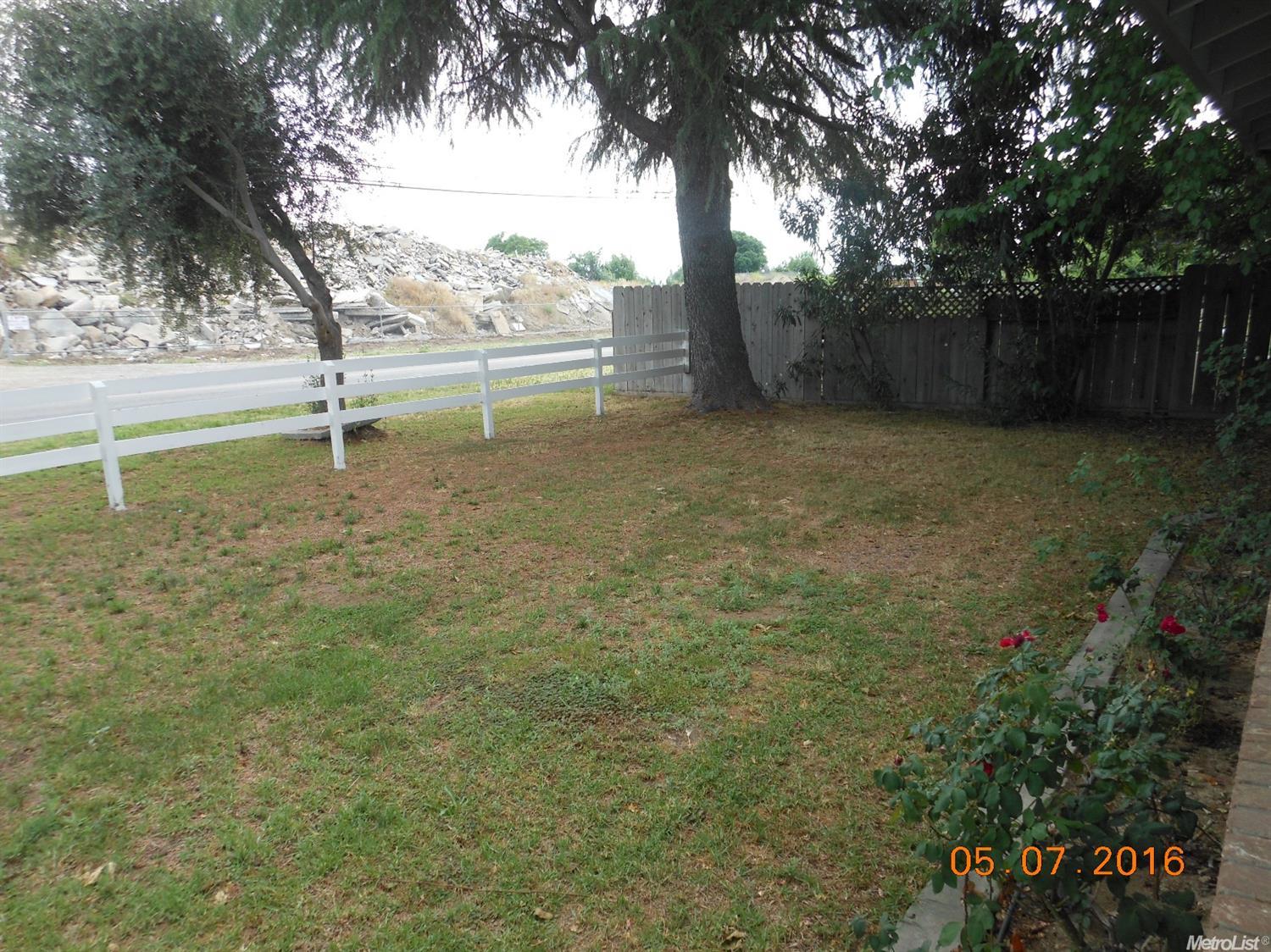 2101 E Linwood Ave, Turlock, CA 95380 photo 23