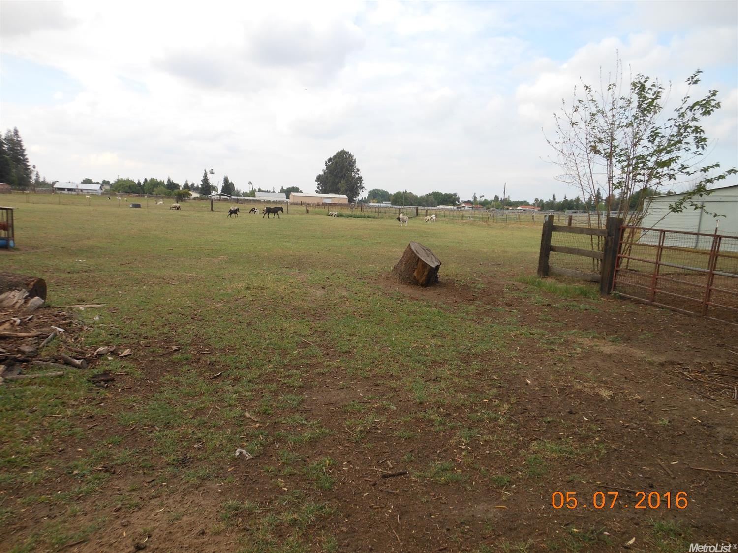 2101 E Linwood Ave, Turlock, CA 95380 photo 25
