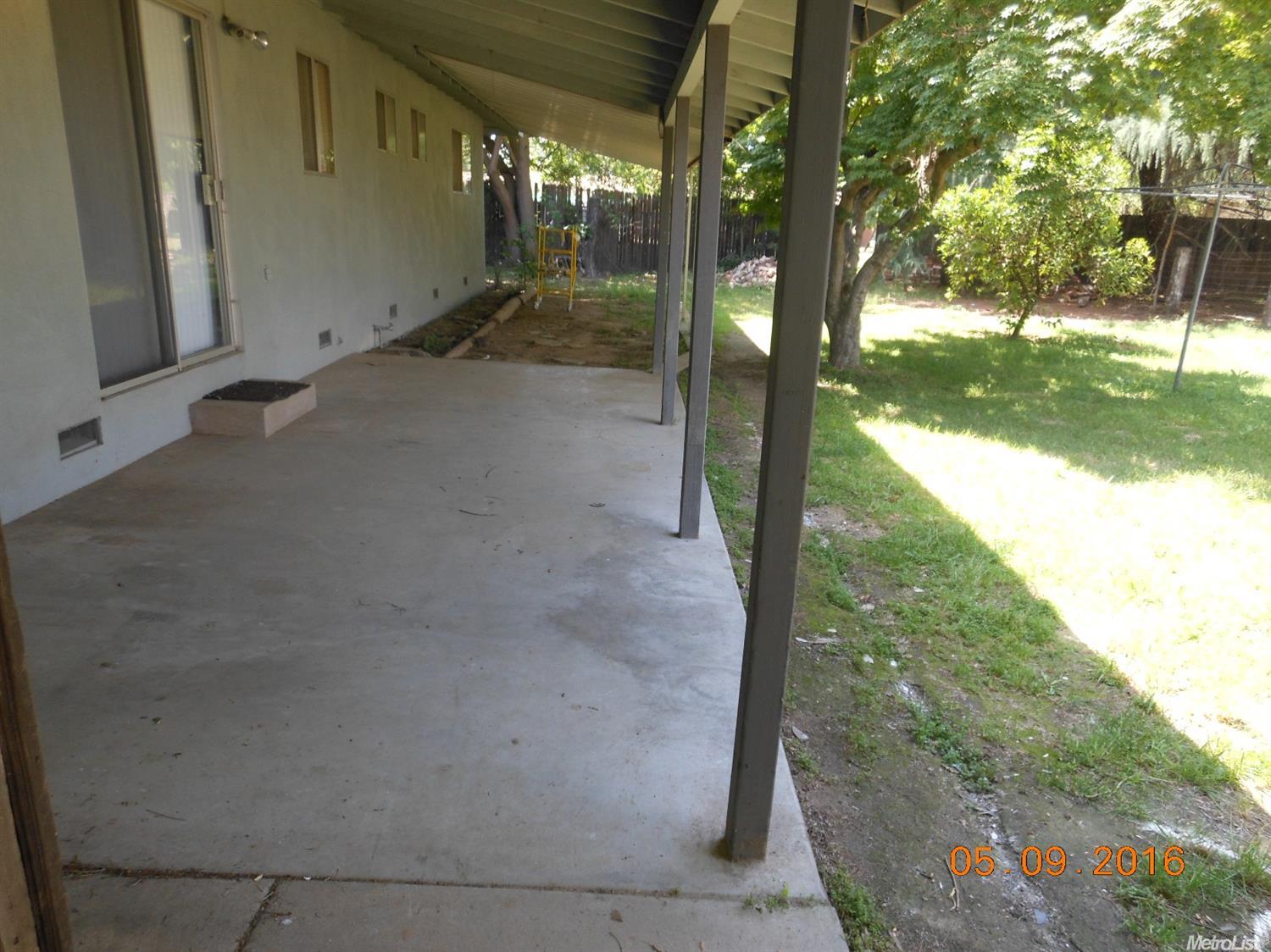 2101 E Linwood Ave, Turlock, CA 95380 photo 12