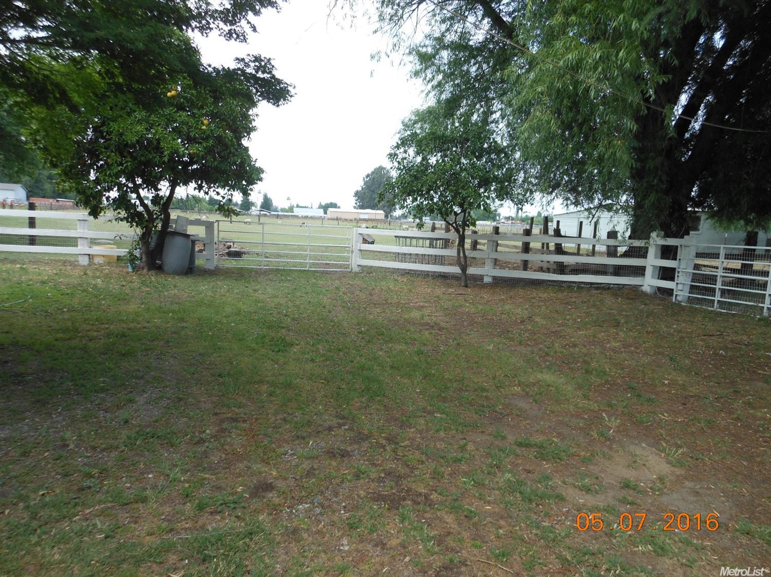 2101 E Linwood Ave, Turlock, CA 95380 photo 24