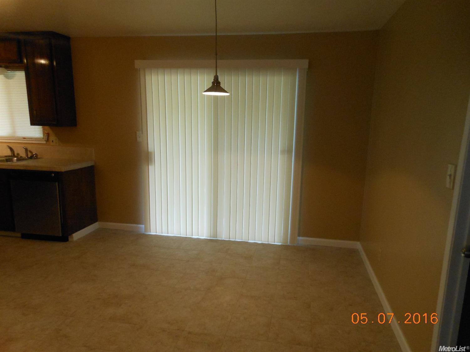 2101 E Linwood Ave, Turlock, CA 95380 photo 6