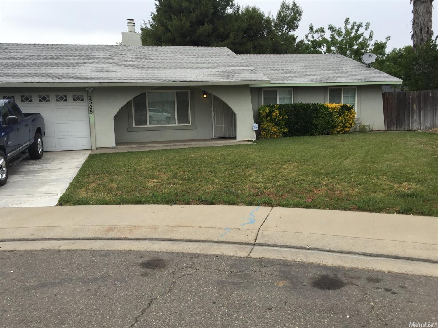 2305 Denny Ct, Ceres, CA 95307 photo 1