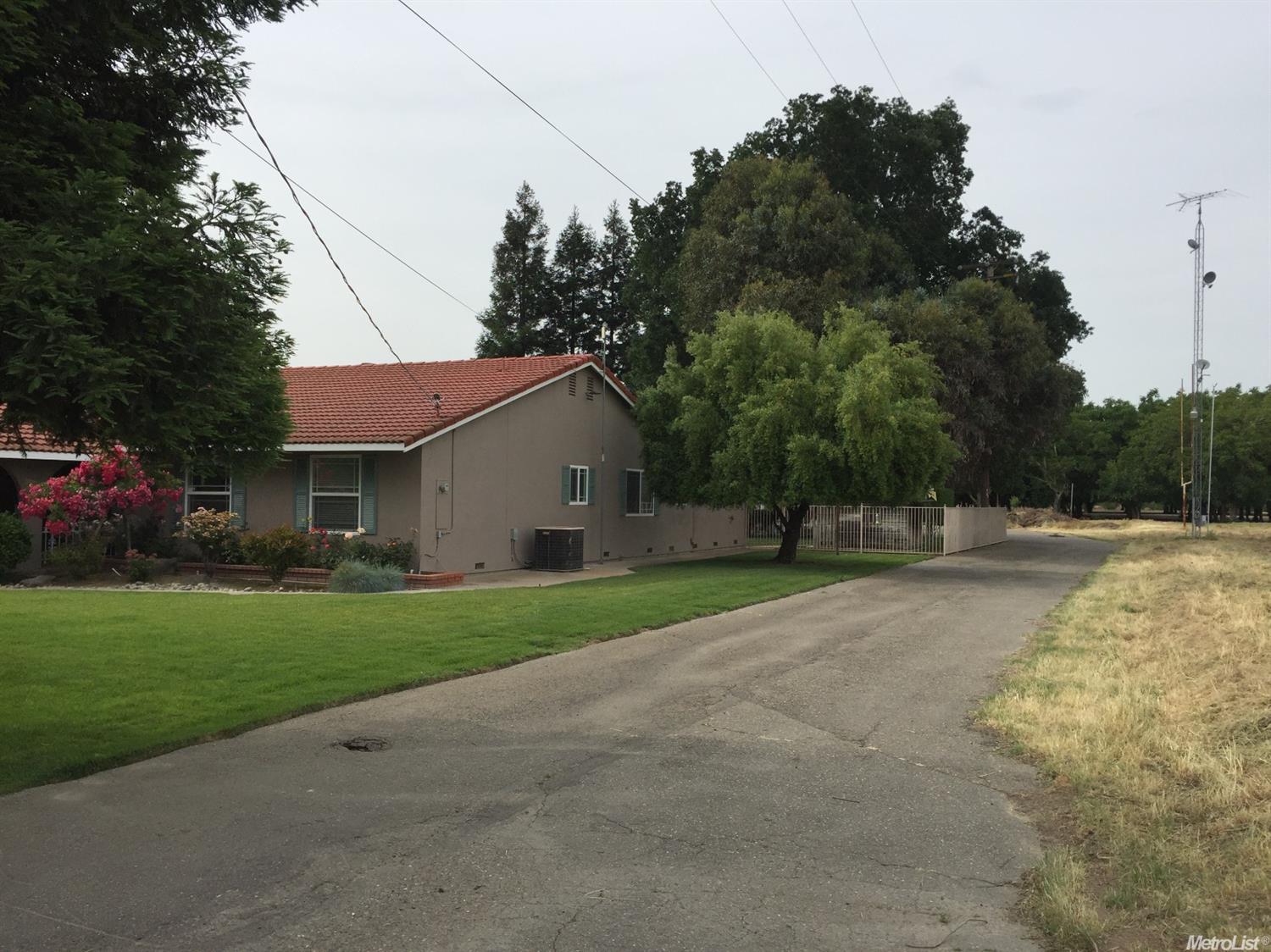 6207 Bearden Ln, Modesto, CA 95357 photo 3