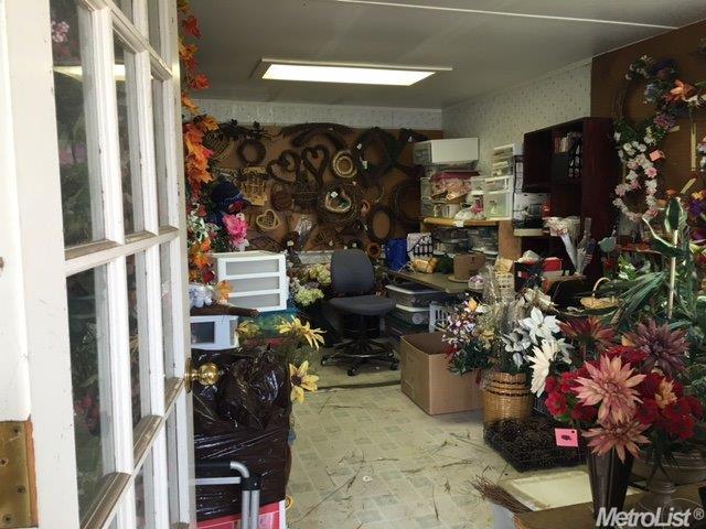 1829 E Service Rd, Ceres, CA 95307 photo 9