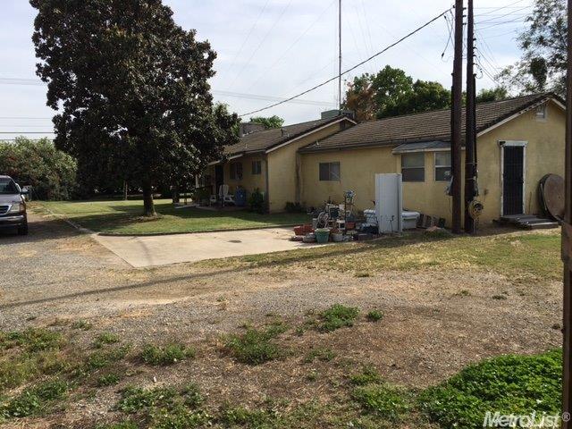 1829 E Service Rd, Ceres, CA 95307 photo 1