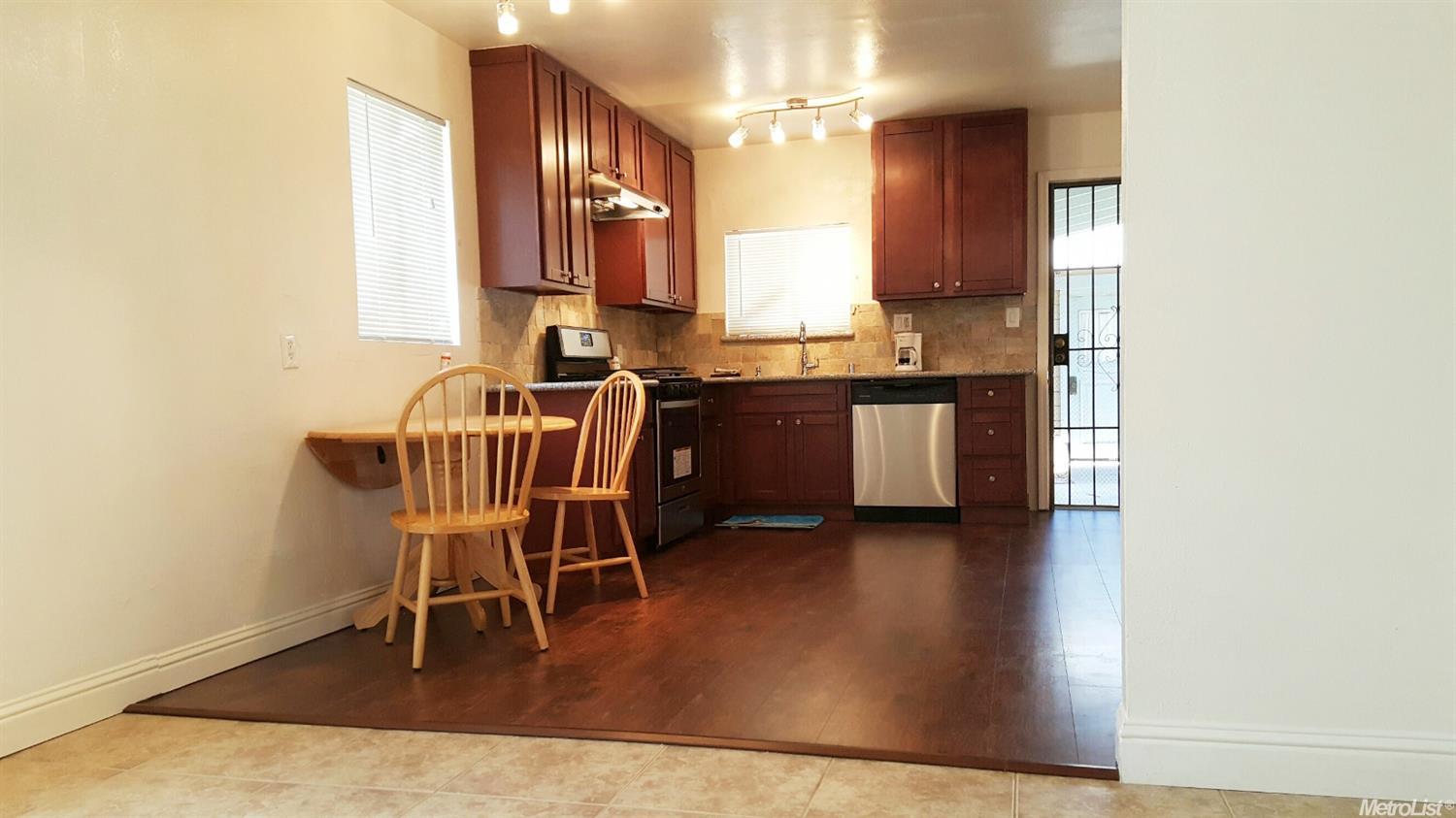 103 C St, Tracy, CA 95376 photo 4