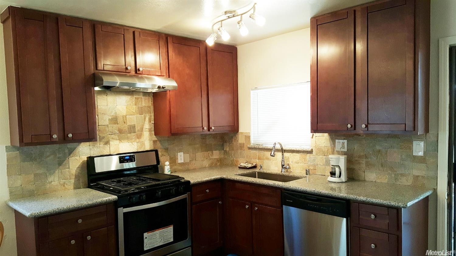 103 C St, Tracy, CA 95376 photo 6
