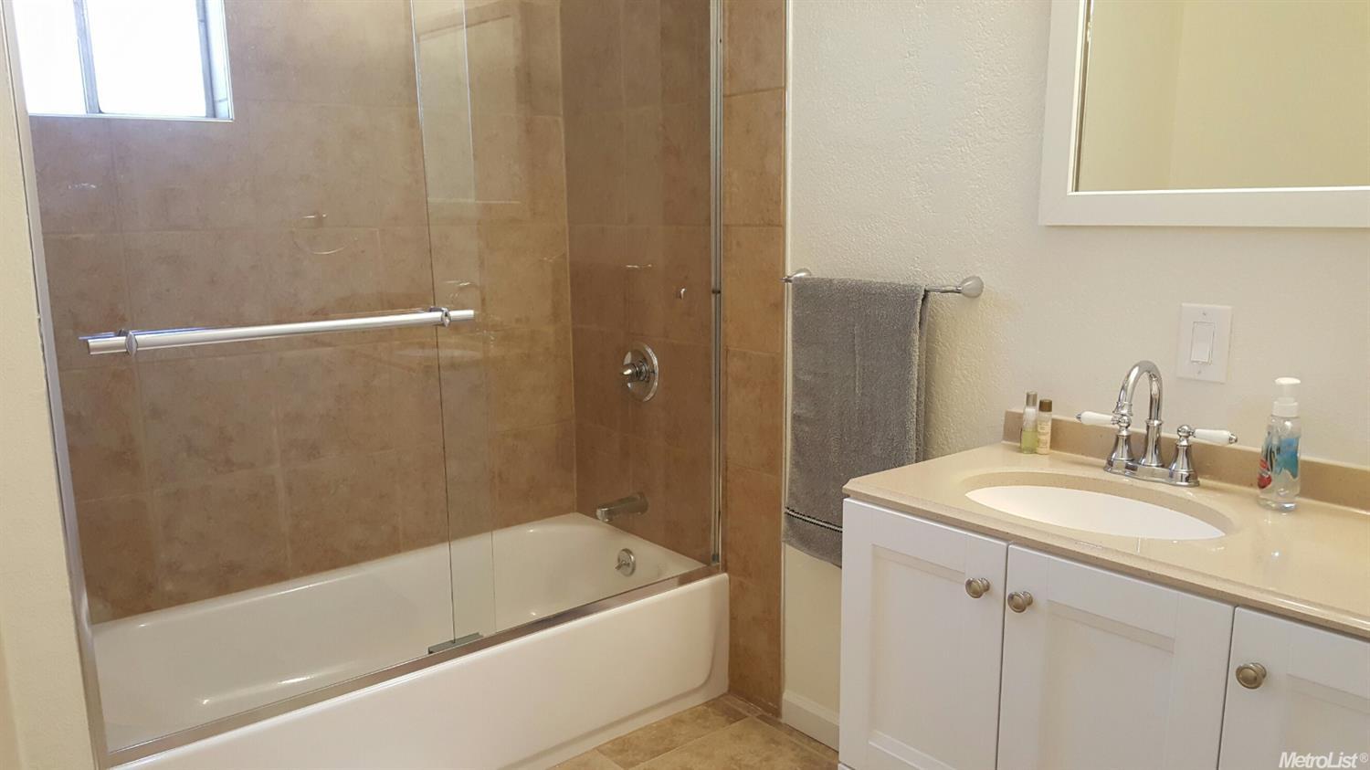 103 C St, Tracy, CA 95376 photo 9