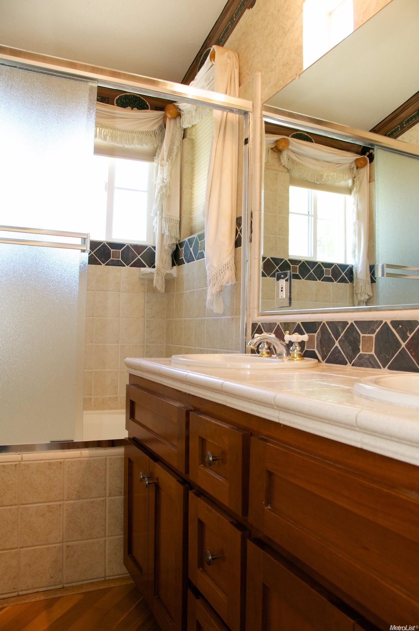 151 Memory Ln, Turlock, CA 95382 photo 20