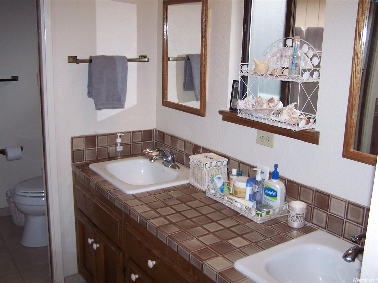 2429 Walter Dr, Modesto, CA 95351 photo 10