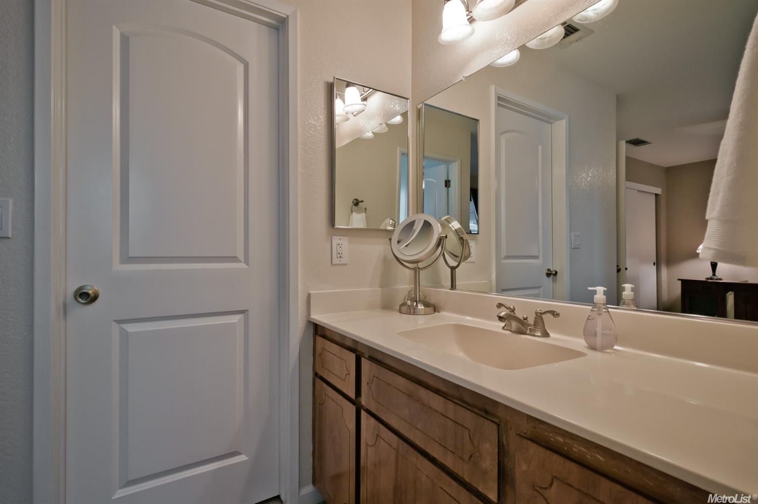 2424 Ranch House Cir, Modesto, CA 95355 photo 17