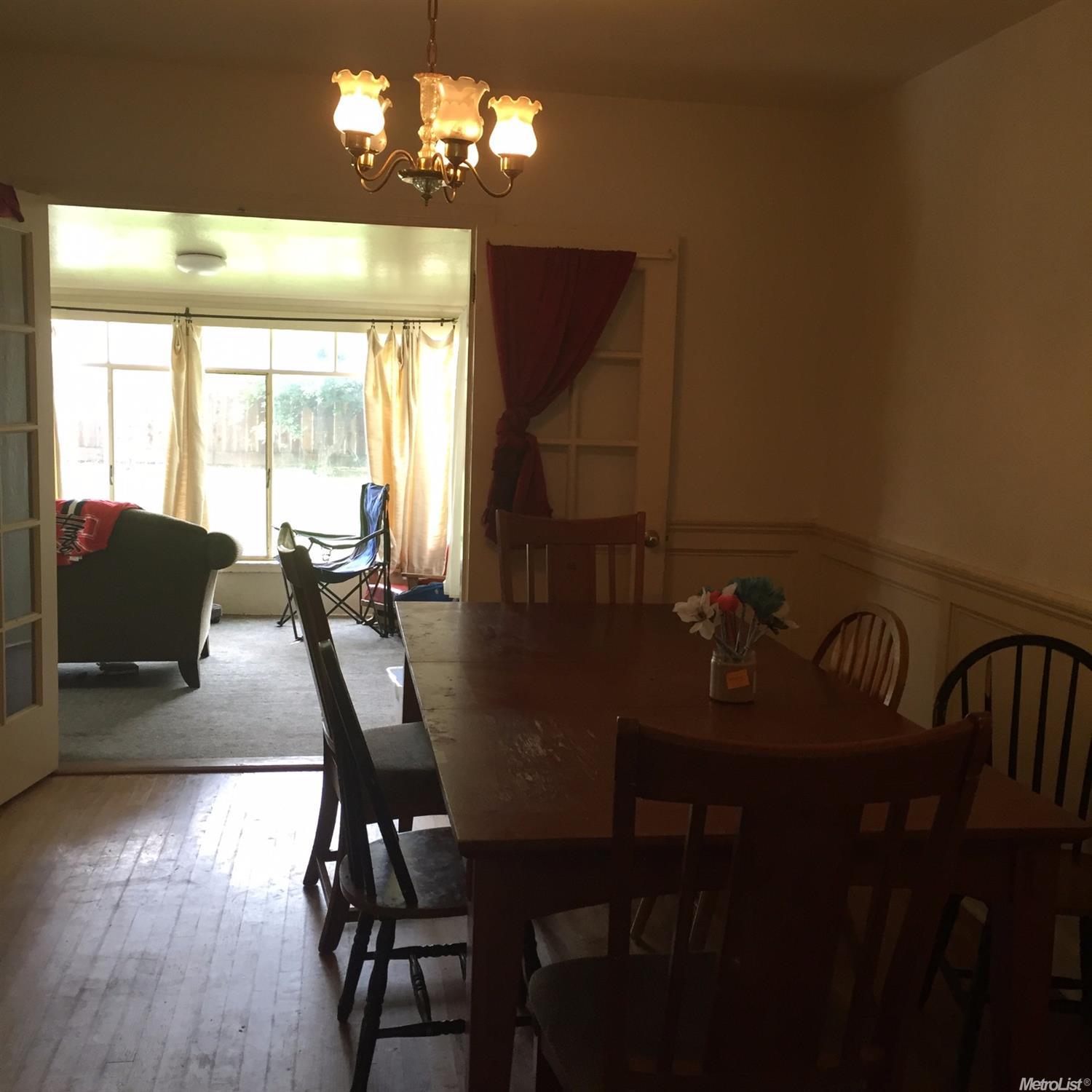 690 E 21st St, Merced, CA 95340 photo 5