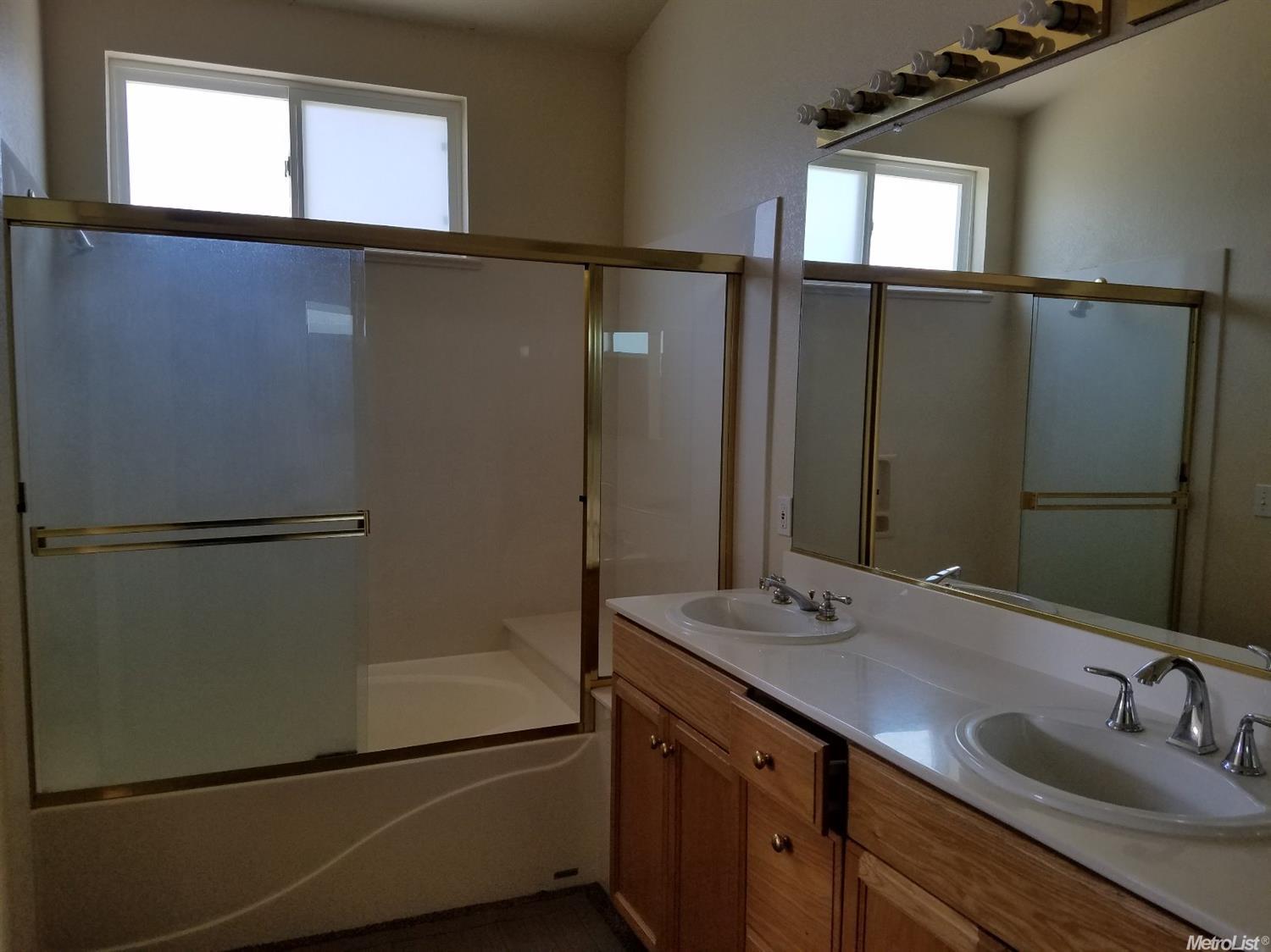 529 Perlegos Way, Lodi, CA 95240 photo 9