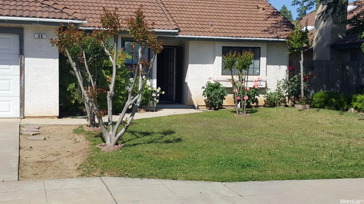 60 N Pistachio Ave, Clovis, CA 93611 photo 3