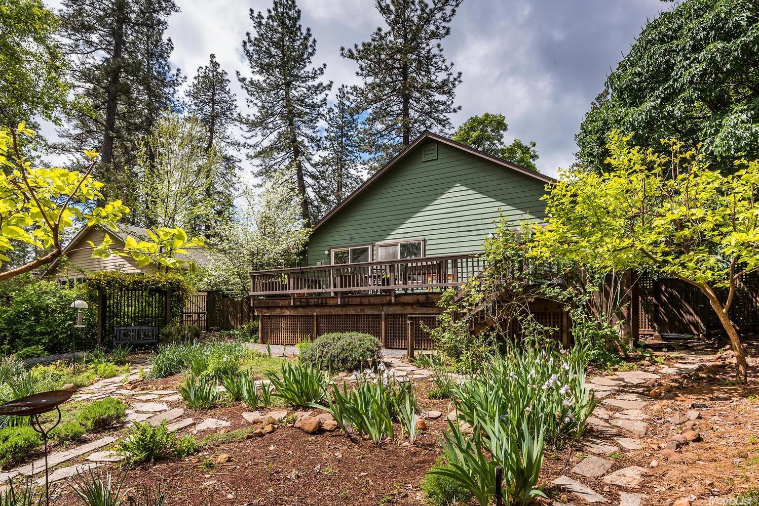 10559 Bragg Ave, Grass Valley, CA 95945 photo 15