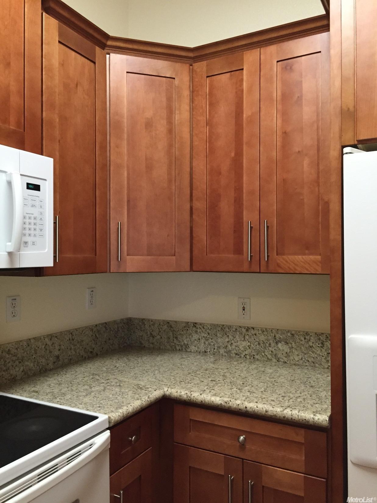 2365 Roualt St, Davis, CA 95618 photo 7