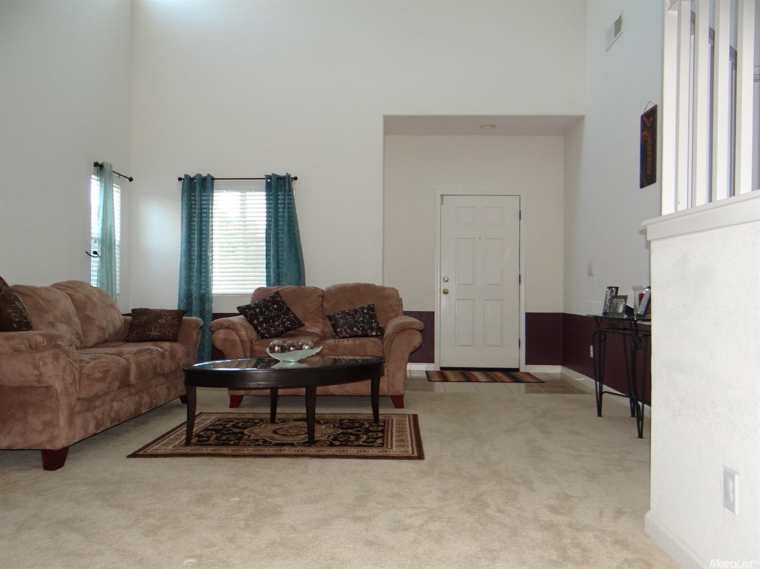 1909 St Augustine Ct, Modesto, CA 95358 photo 3