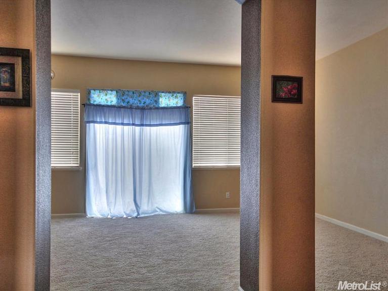 1328 Horizon, Patterson, CA 95363 photo 11