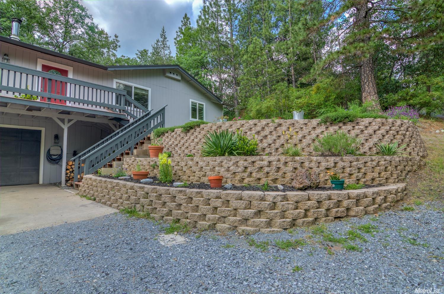 1301 Womack Way, Placerville, CA 95667 photo 2