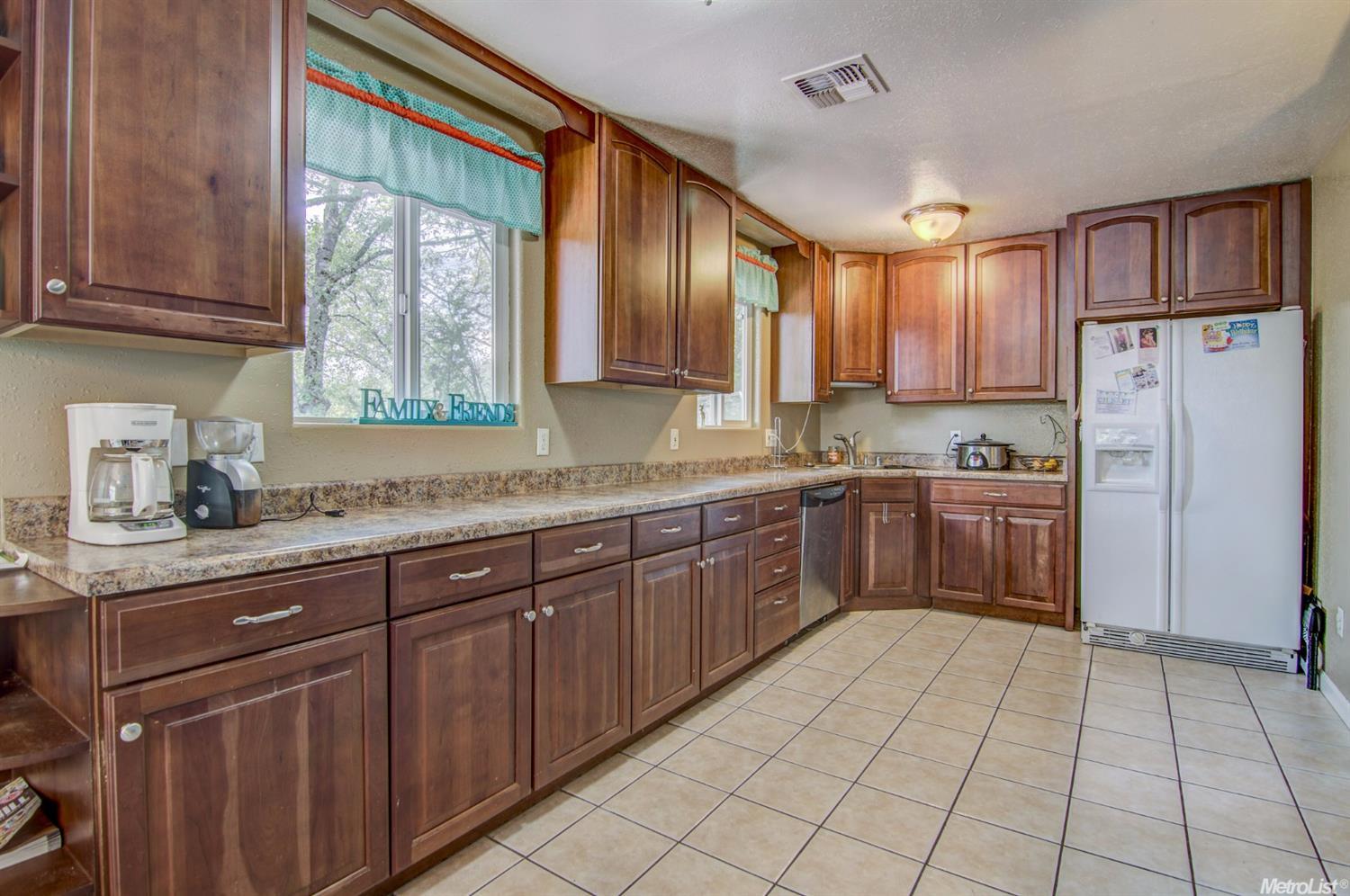 1301 Womack Way, Placerville, CA 95667 photo 6