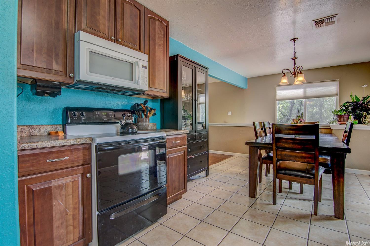 1301 Womack Way, Placerville, CA 95667 photo 5