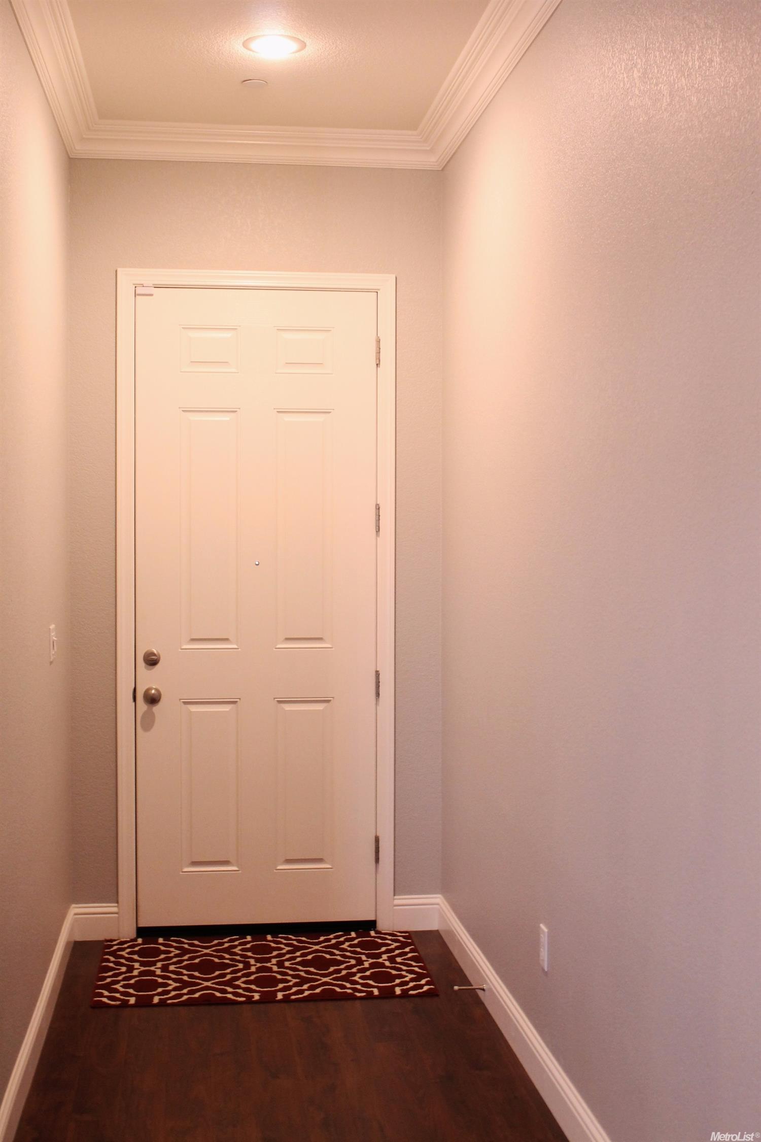 1580 Sephos St, Manteca, CA 95337 photo 2