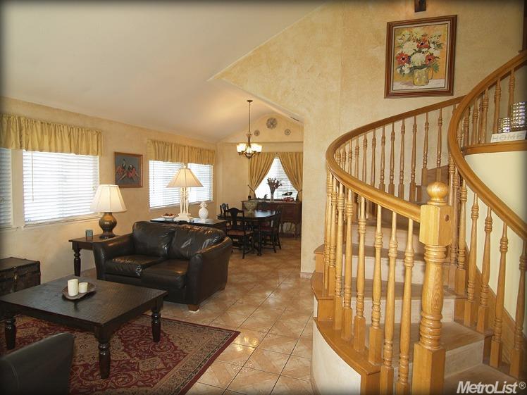 3617 Beresford Dr, Modesto, CA 95357 photo 4
