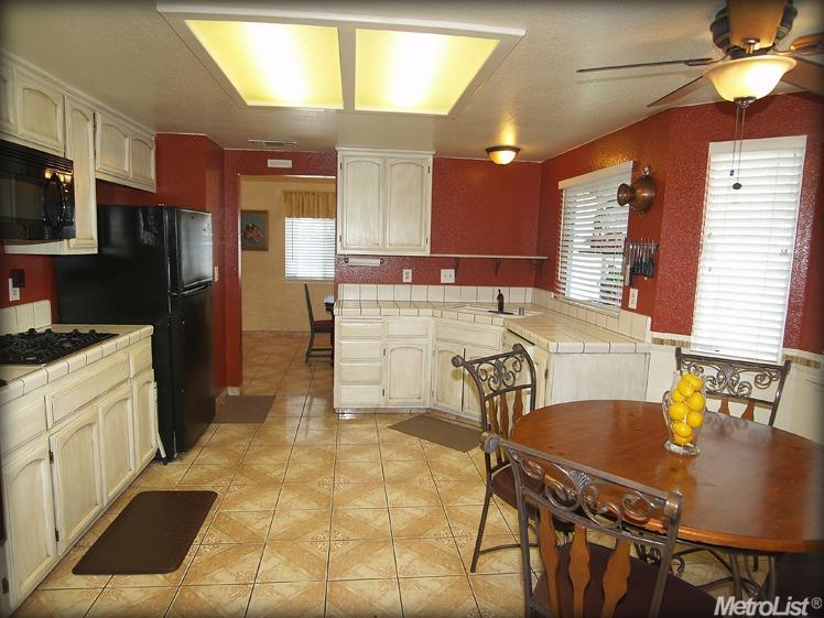 3617 Beresford Dr, Modesto, CA 95357 photo 9