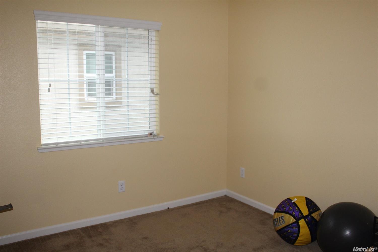 1617 Courtyard Dr, Manteca, CA 95337 photo 7