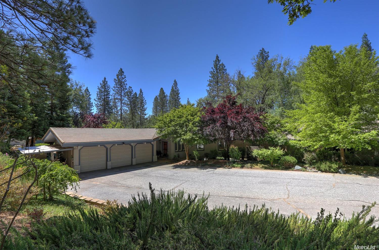 13655 Khalid Ct, Grass Valley, CA 95949 photo 3