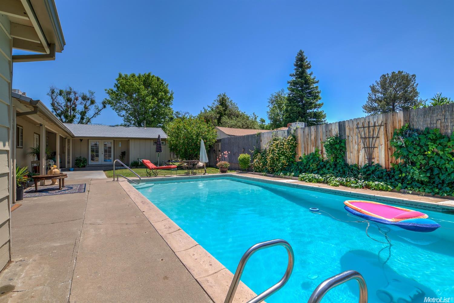2284 Rainbow Ave, Sacramento, CA 95821 photo 25