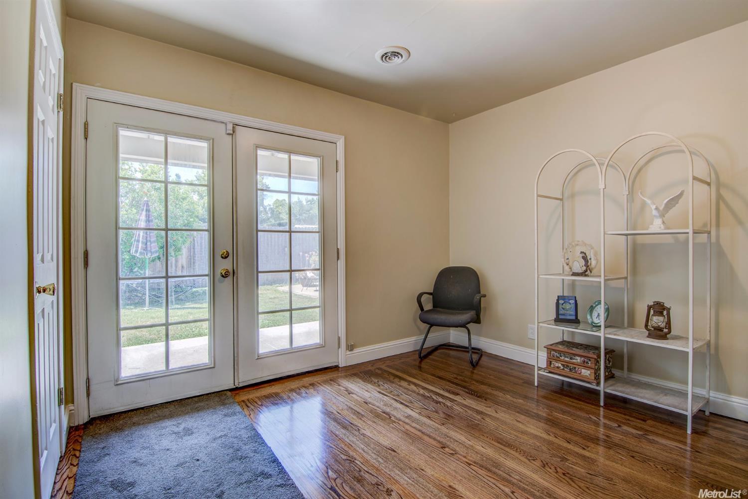 2284 Rainbow Ave, Sacramento, CA 95821 photo 5