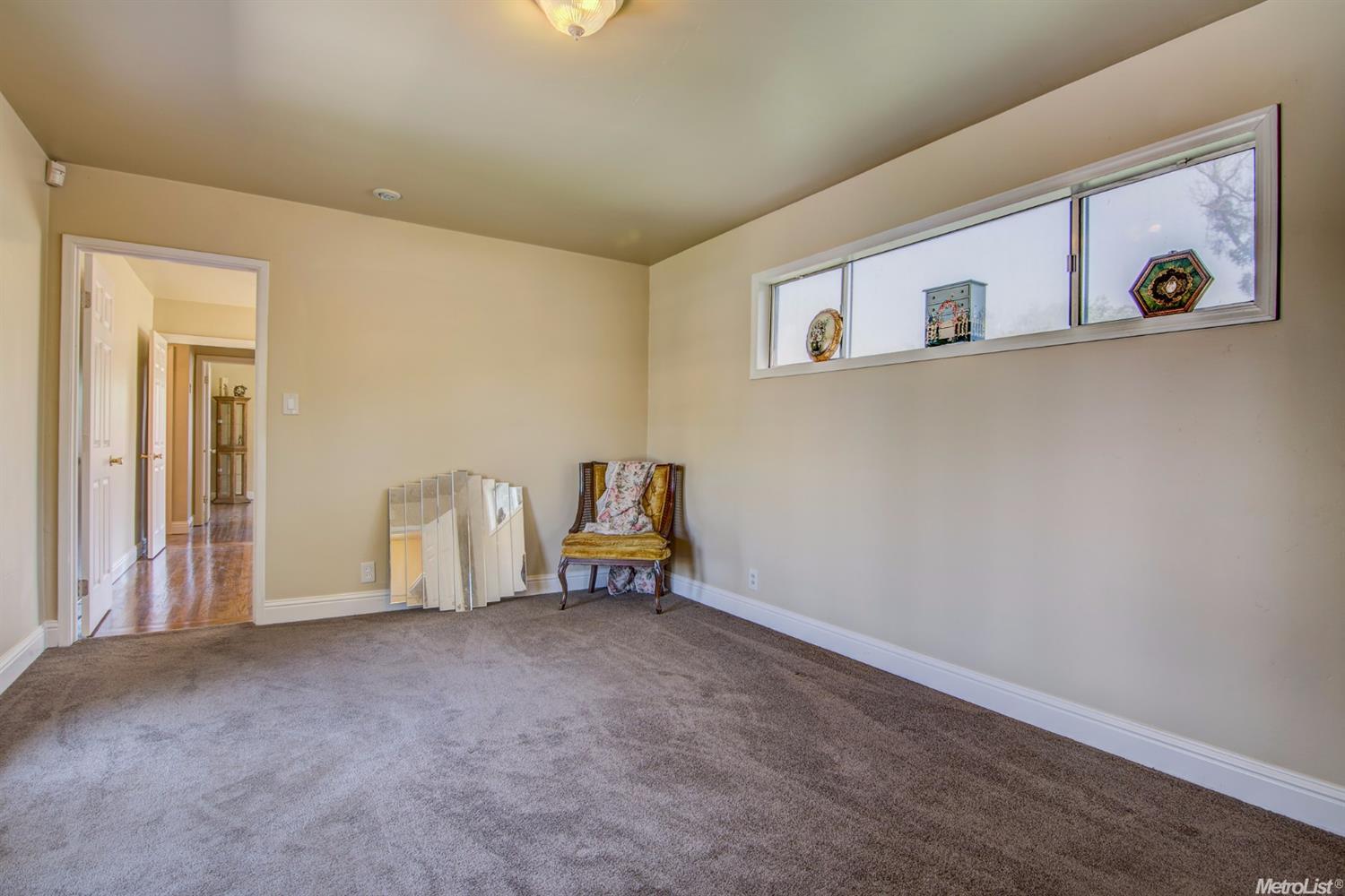 2284 Rainbow Ave, Sacramento, CA 95821 photo 8
