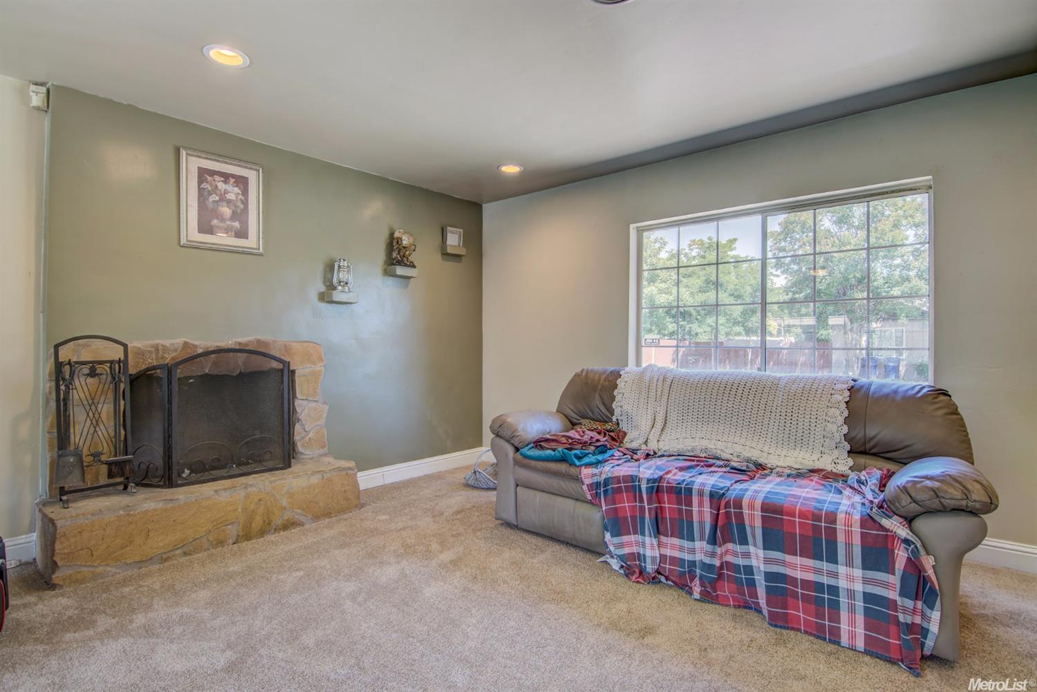 2284 Rainbow Ave, Sacramento, CA 95821 photo 15