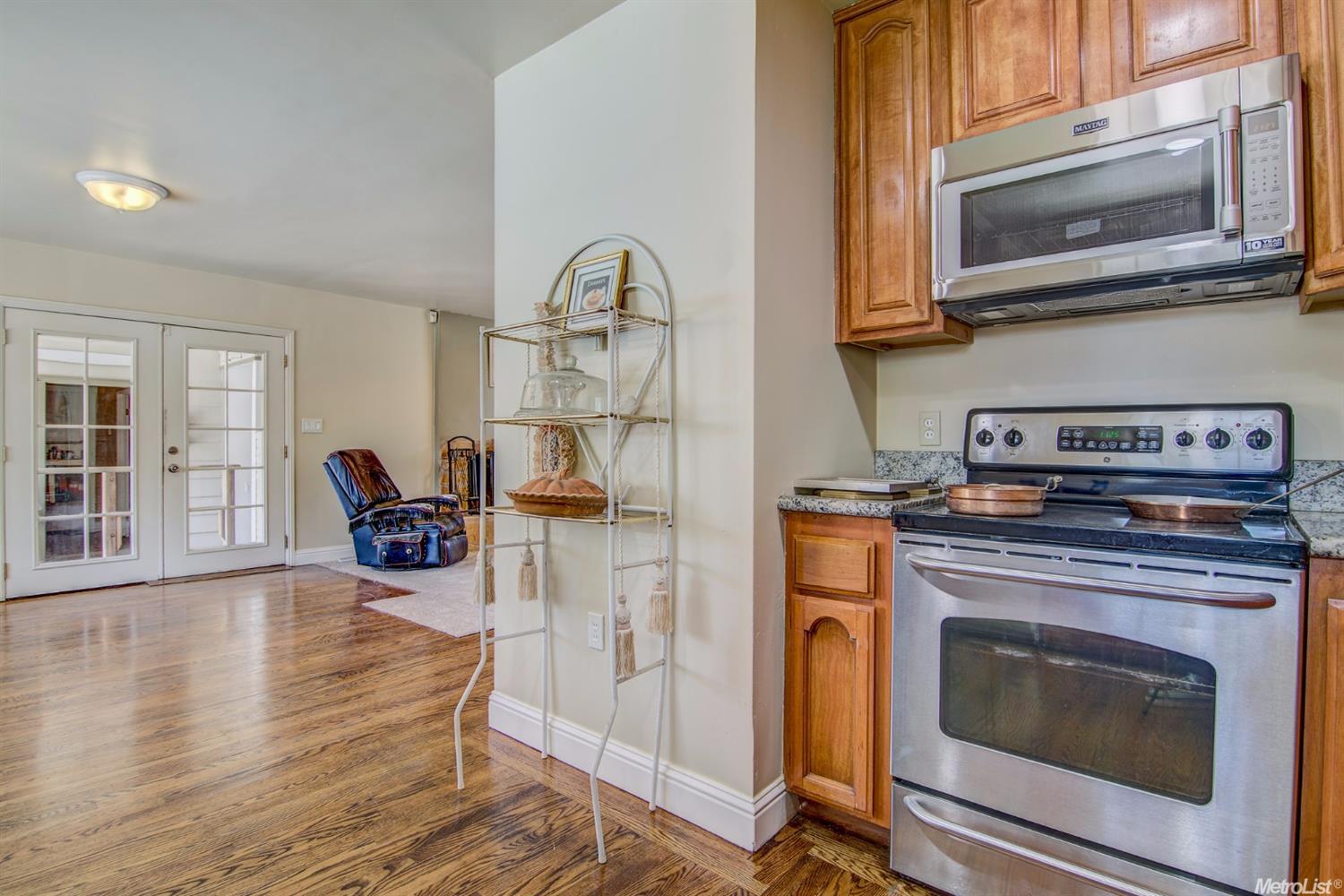 2284 Rainbow Ave, Sacramento, CA 95821 photo 17