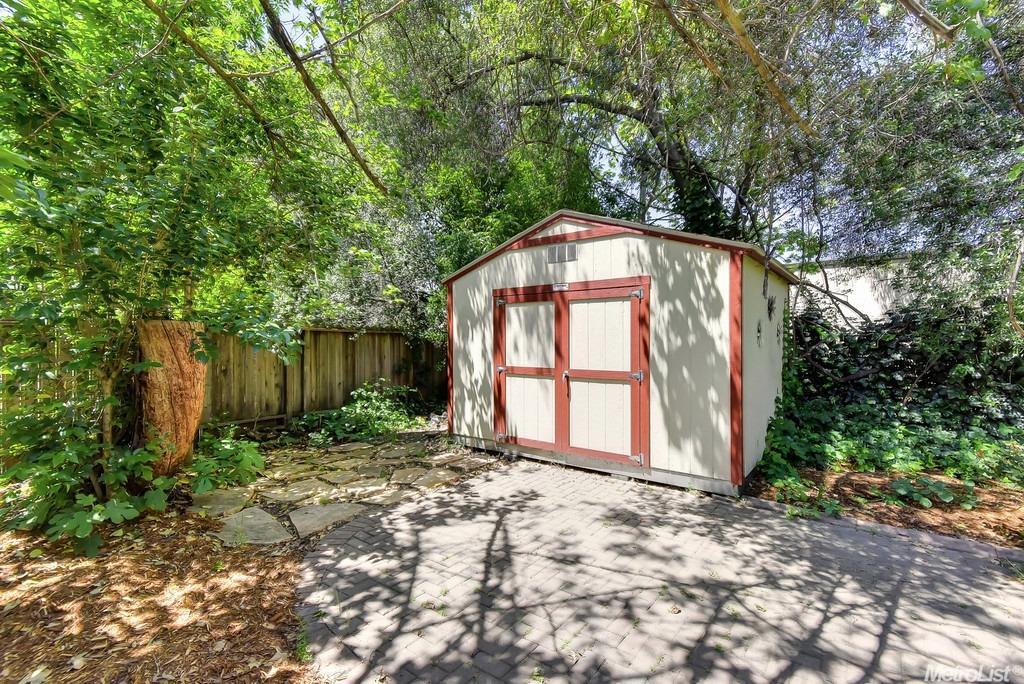 5949 Dollar Ln, Carmichael, CA 95608 photo 23