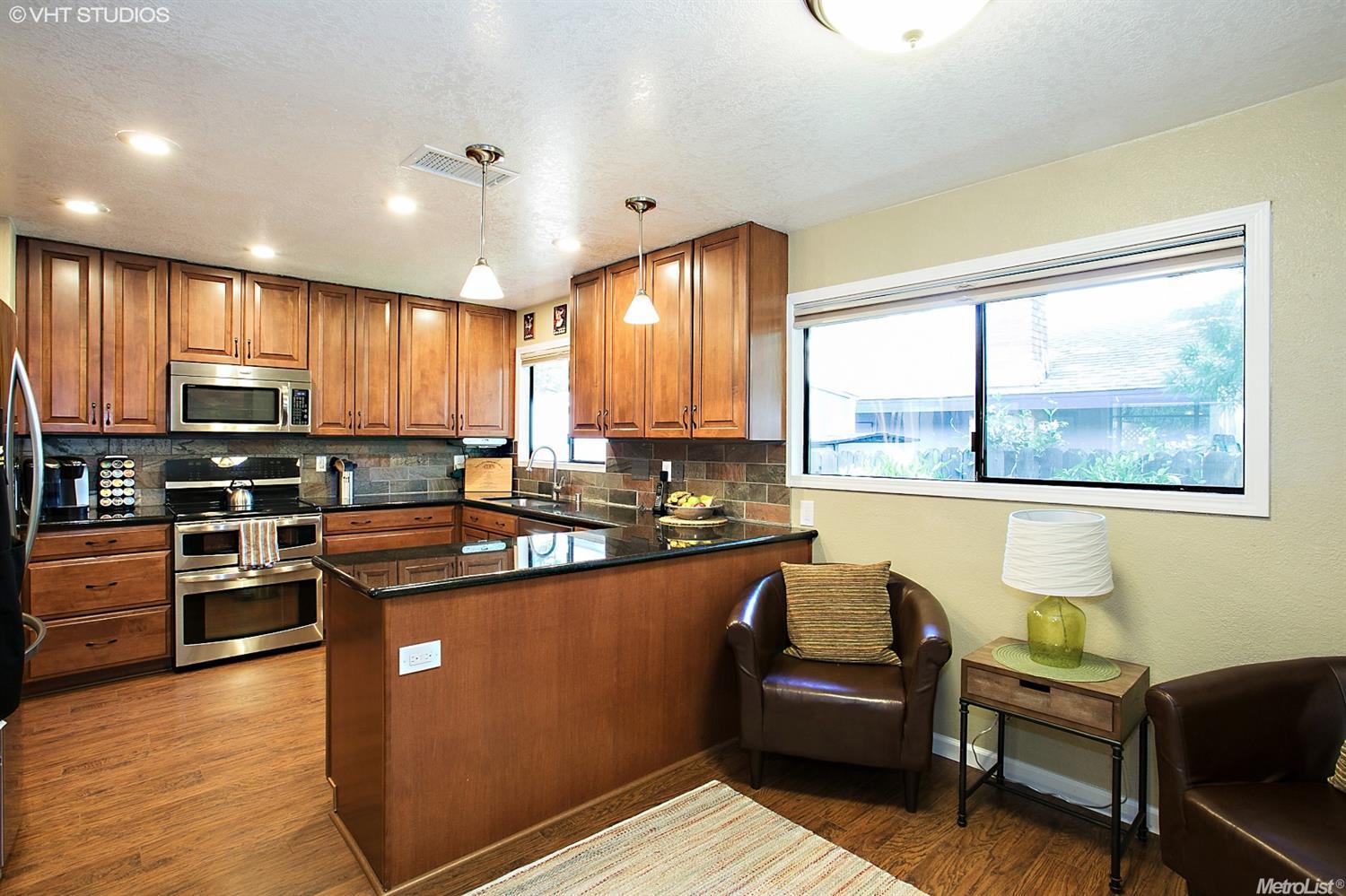 2216 Loyola Dr, Davis, CA 95618 photo 4