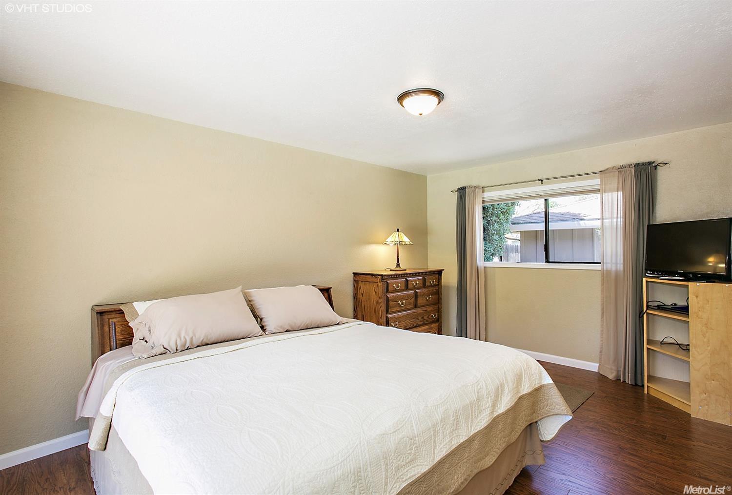 2216 Loyola Dr, Davis, CA 95618 photo 12
