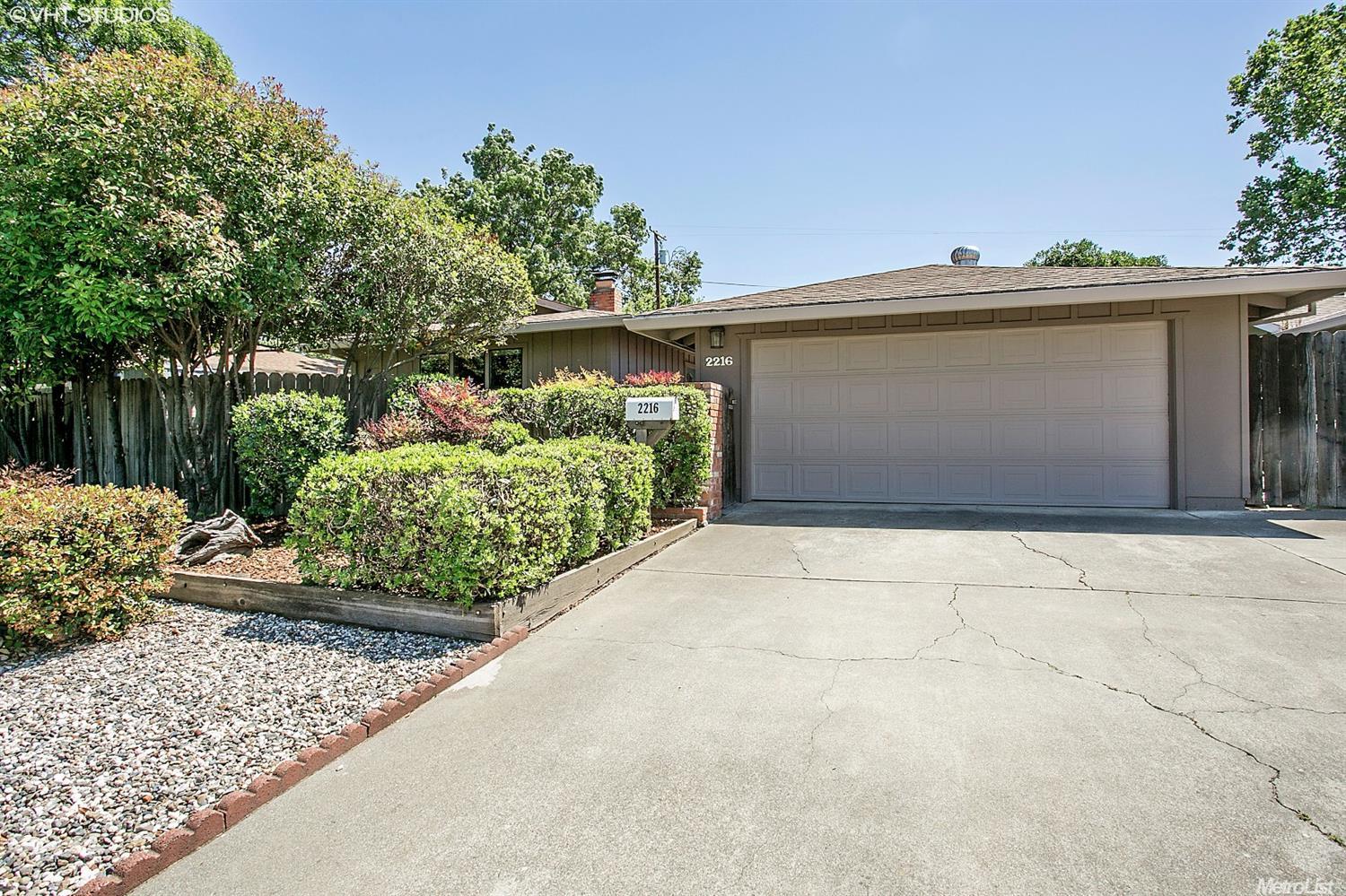 2216 Loyola Dr, Davis, CA 95618 photo 1