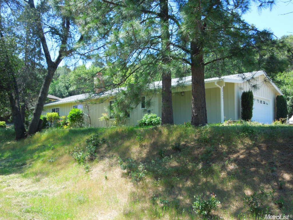 20143 Shawnee Dr, Sonora, CA 95370 photo 2