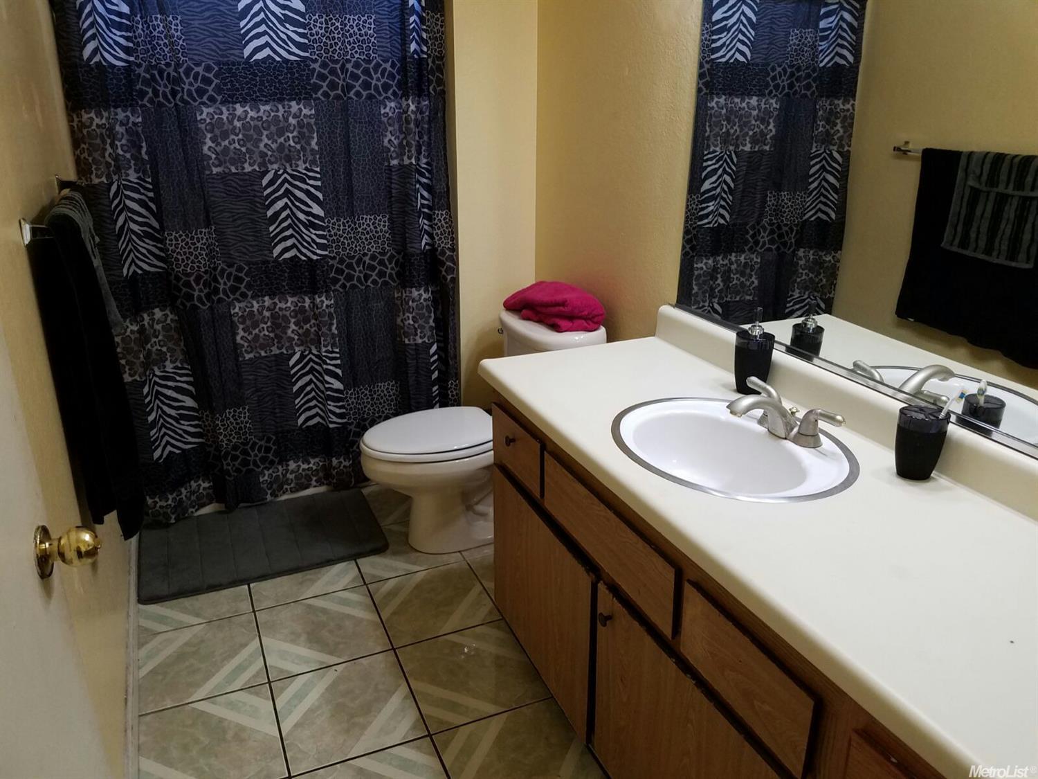 716 Hammond St, Modesto, CA 95351 photo 10