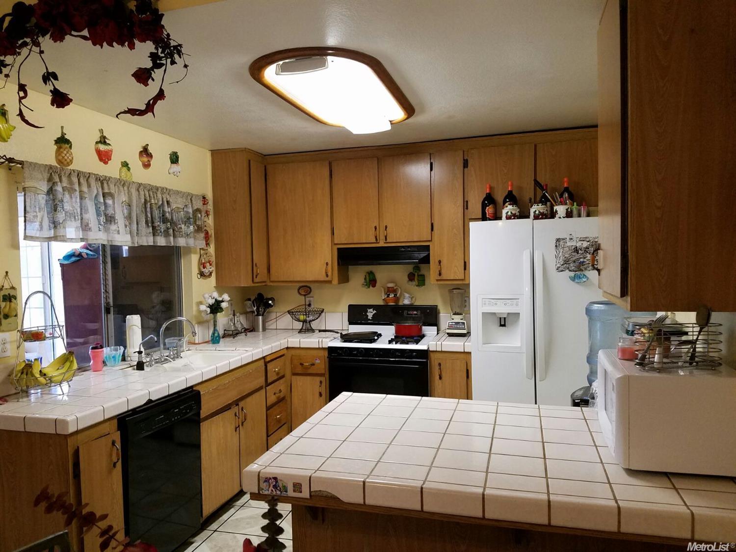 716 Hammond St, Modesto, CA 95351 photo 4