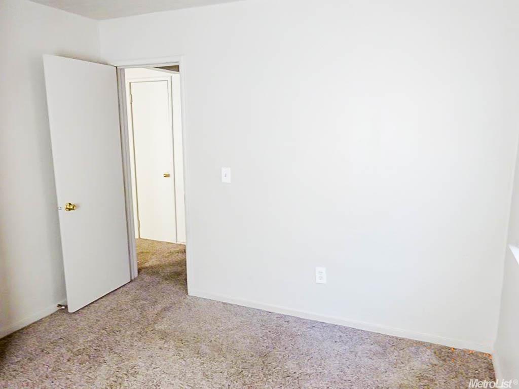 1703 John St, Modesto, CA 95351 photo 10